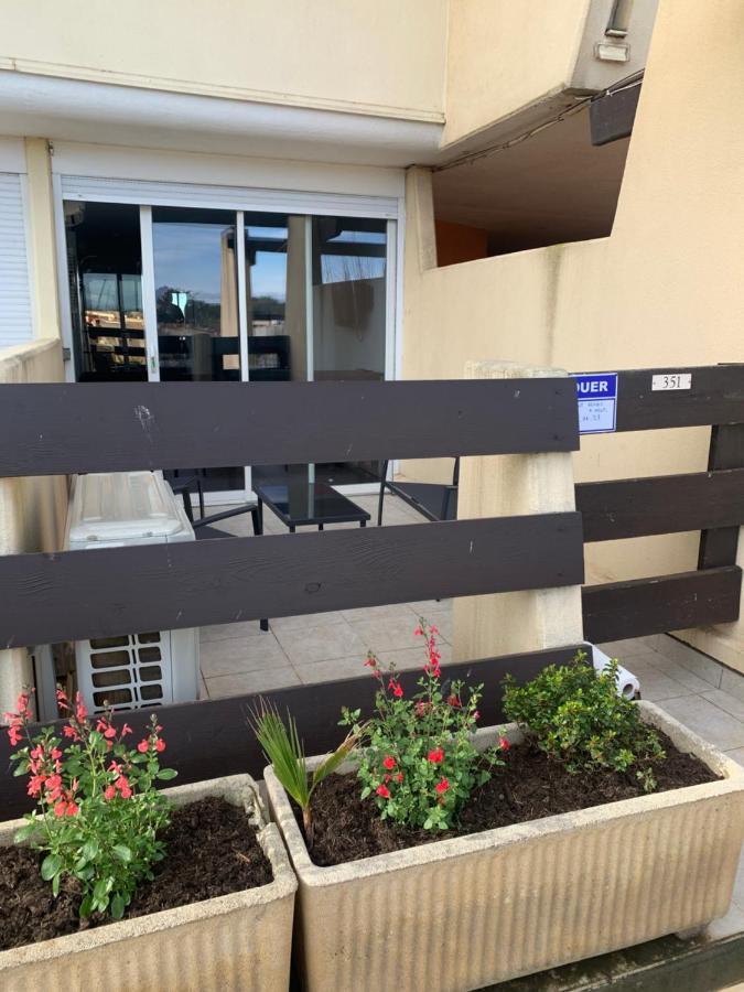 Nid Douillet Dans Les Coursives Du Village Naturiste Du Cap D Agde Eksteriør bilde